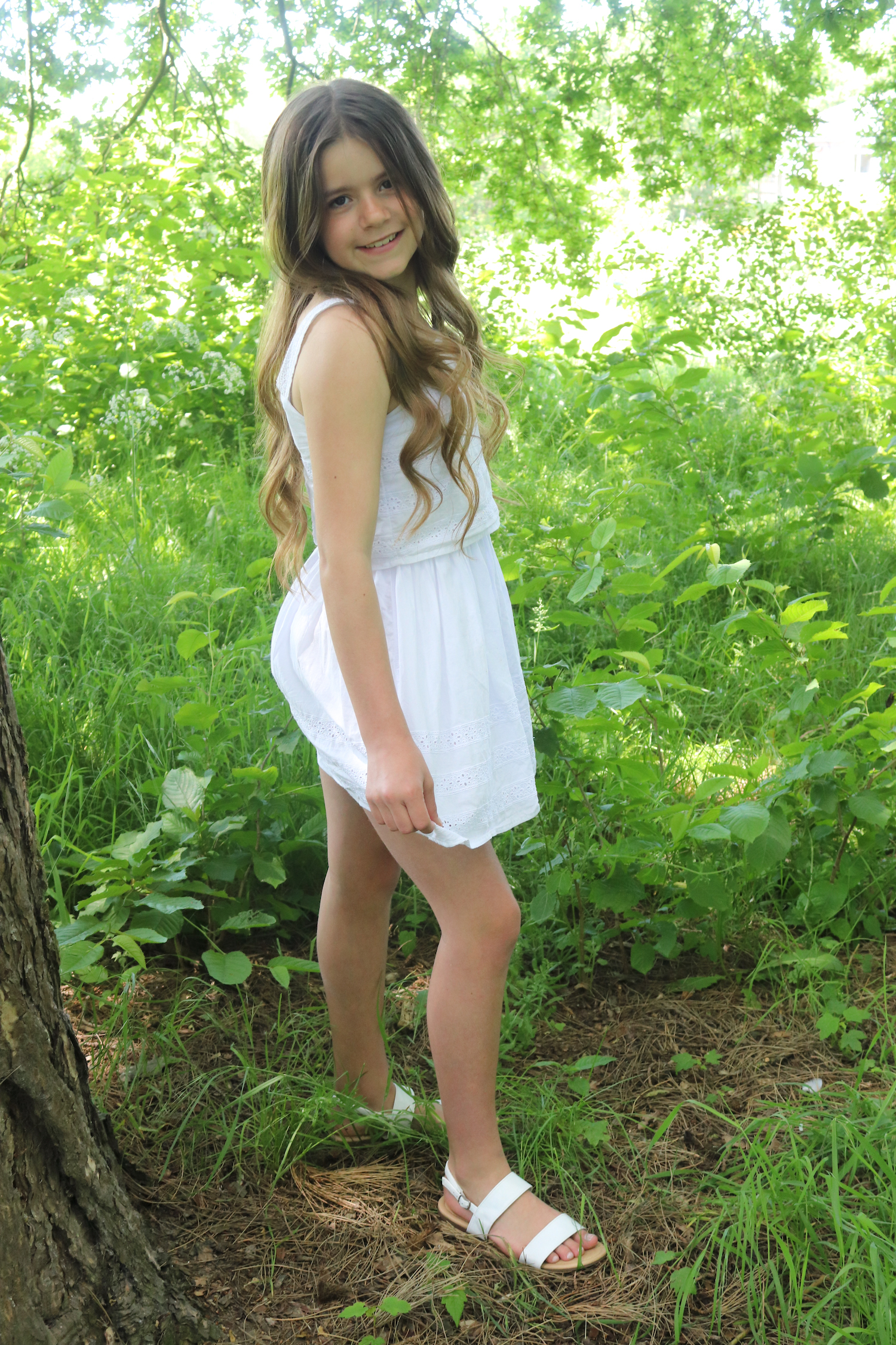 Emma J Photography Bride and Bridesmaids at Wedding