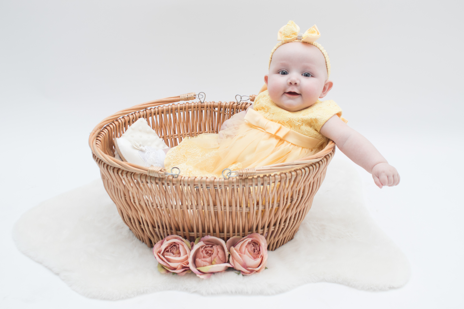 Emma J Photography Studio shoot pregnancy