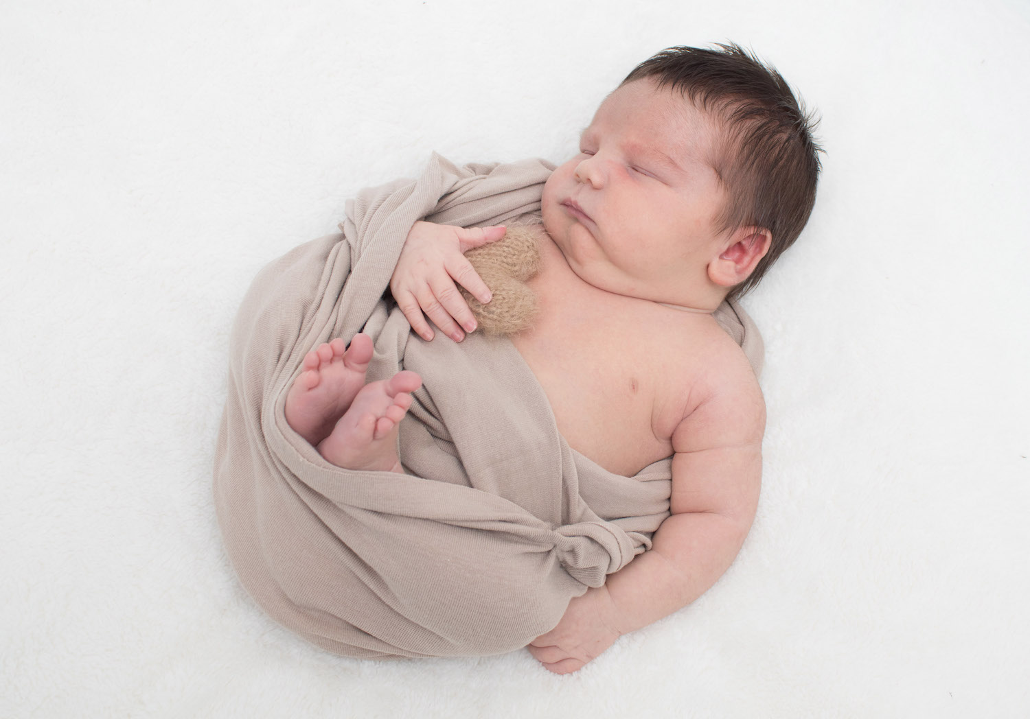 Emma J Photography Bride and Groom at Wedding