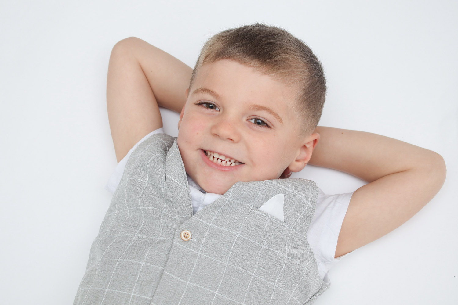 Emma J Photography Bride and Groom at Wedding