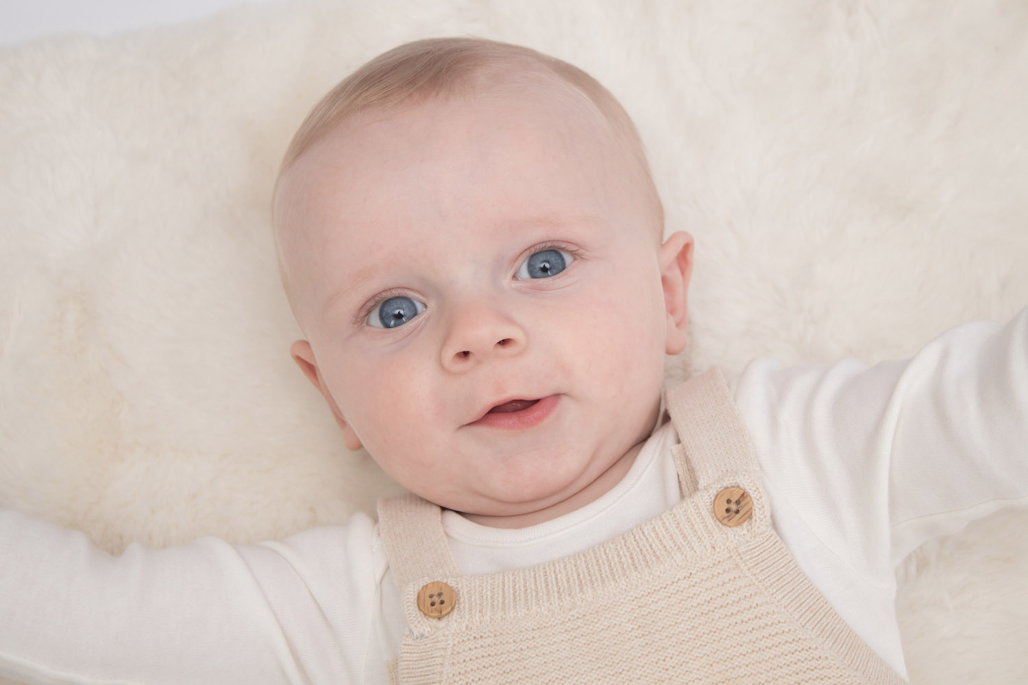 Emma J Photography Bride and Groom at Wedding