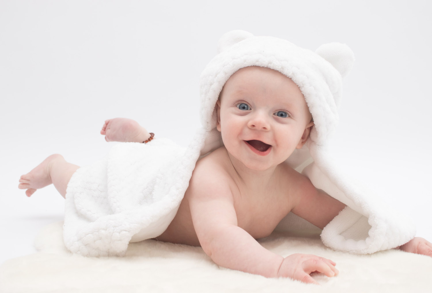 Emma J Photography Bride and Groom at Wedding